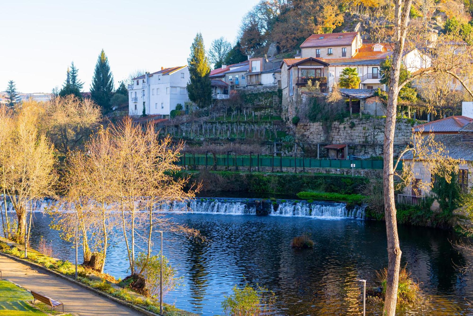 Casa Luna Rural Con Piscina Y Jardin Ourense Extérieur photo